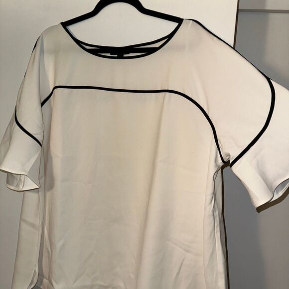 Alfani Women’s Cobalt Breeze Ruffle Sleeve Shirt Cream Black 3XL EUC - Picture 3 of 10